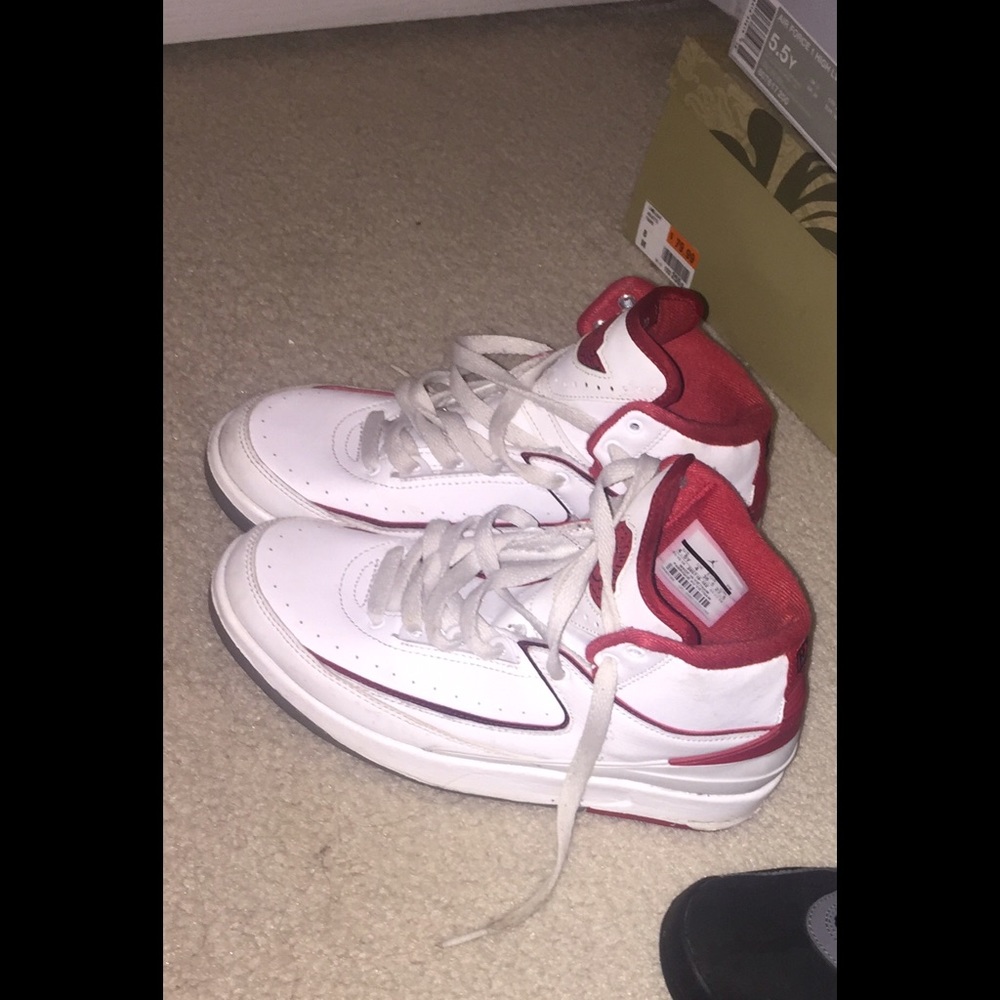 Jordan 2s