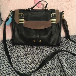 Steve Madden Black and Gold Cross-body Bag