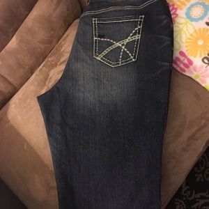 Wms plus size capris