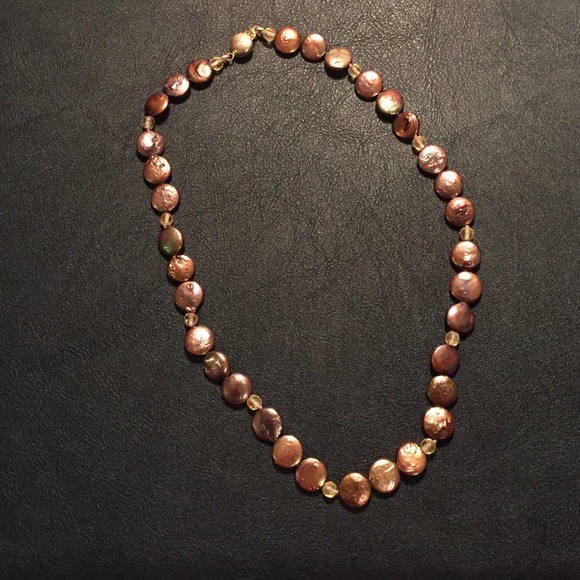 Brown Pearl Earrings and Necklace Set - Picture 4 of 4