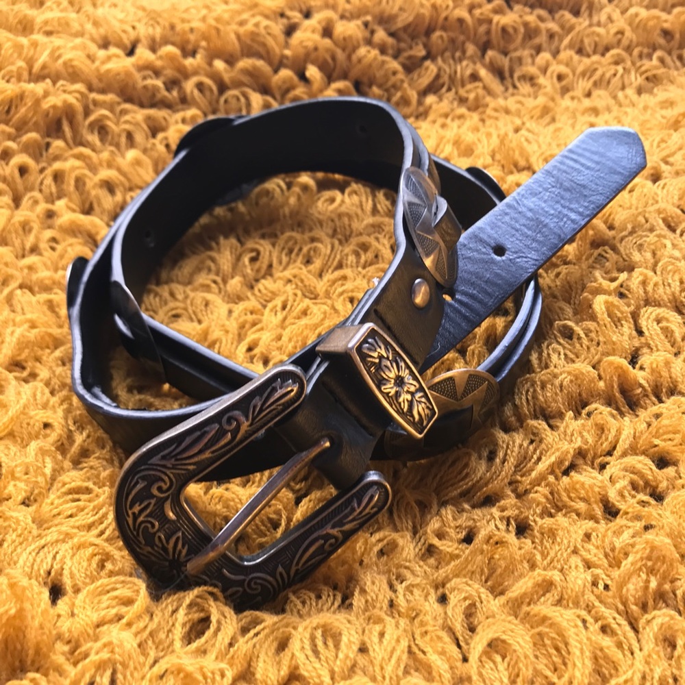 Concho belt