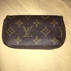 Luis Vuitton Ladies wallet