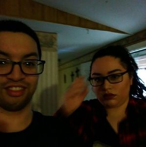 Meet your Posher, Kassandra