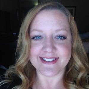 Meet your Posher, Amelia