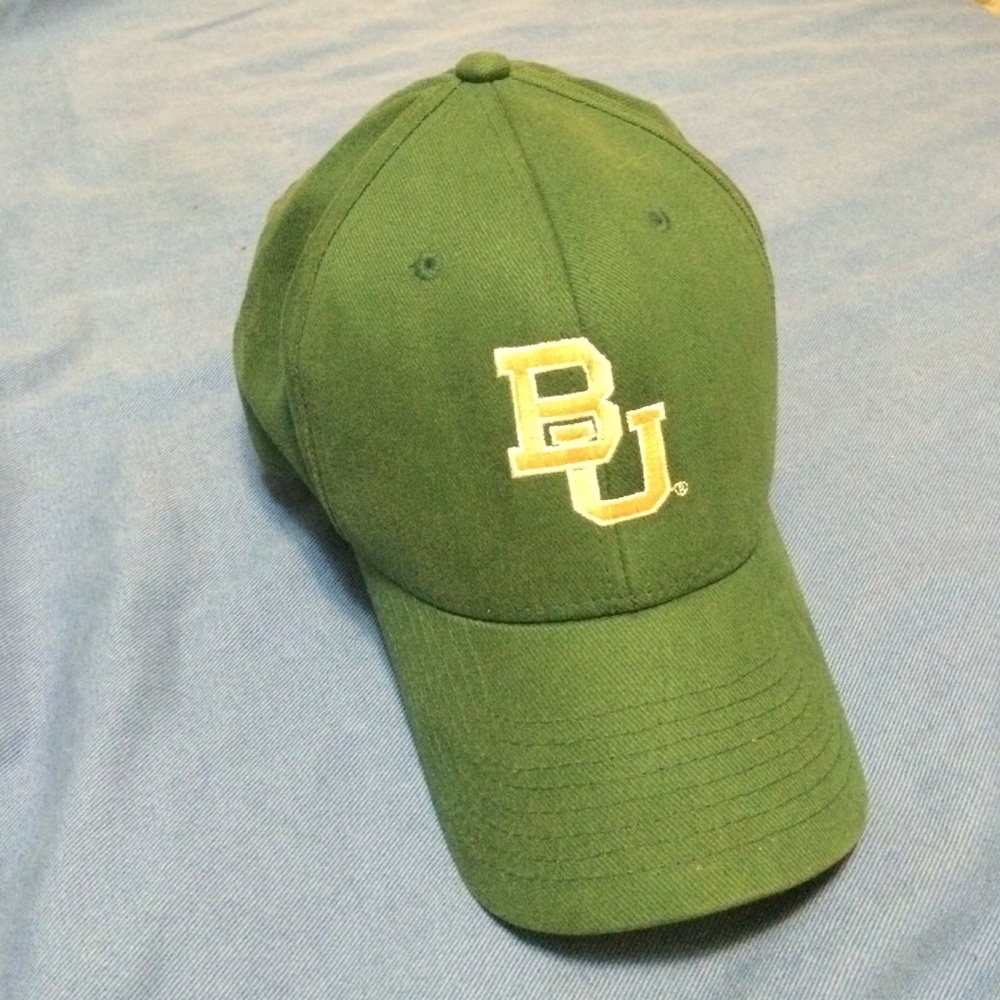 Fitted Baylor hat