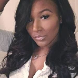 Meet your Posher, Adrianna