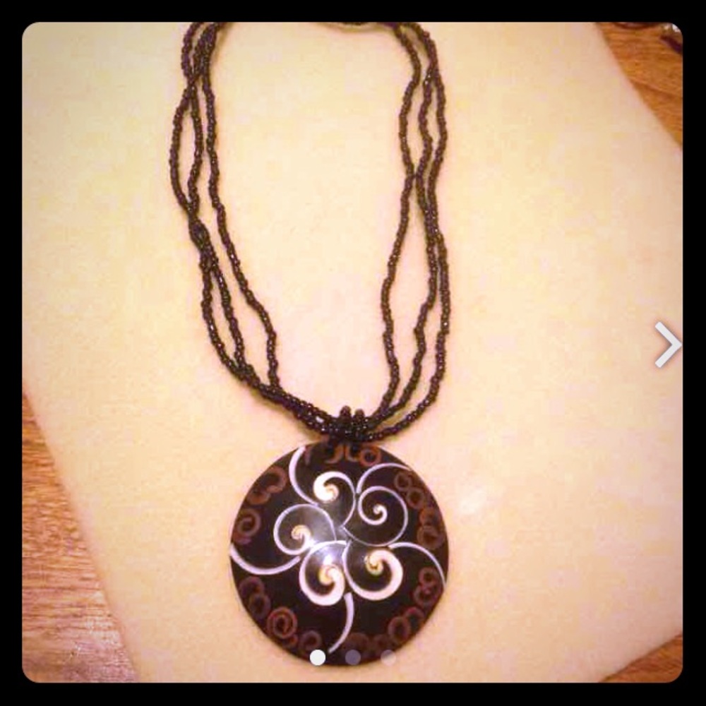Shell necklace