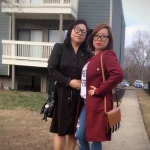 Meet your Posher, Zina