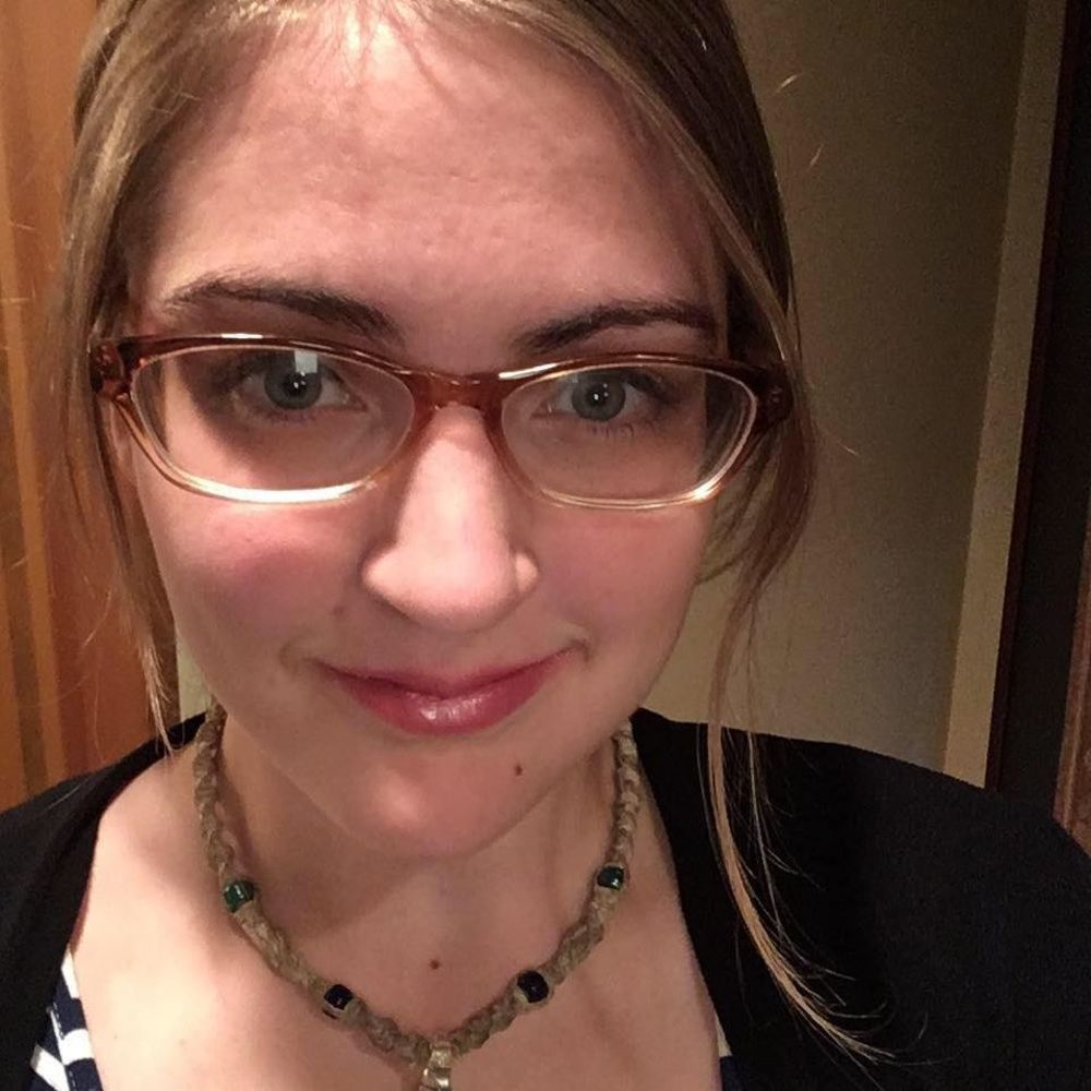 Meet your Posher, Karissa