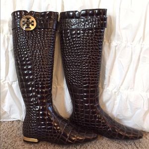 ❤️TORY BURCH Brown Crocodile Leather Flat Boots❤️