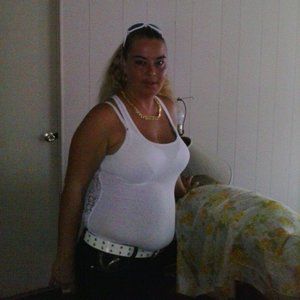 Meet your Posher, Laura