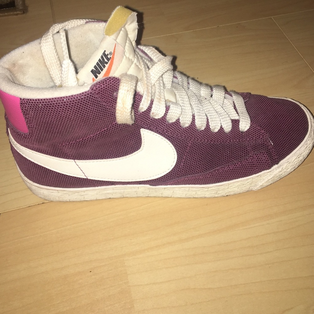 Vintage Nike blazers