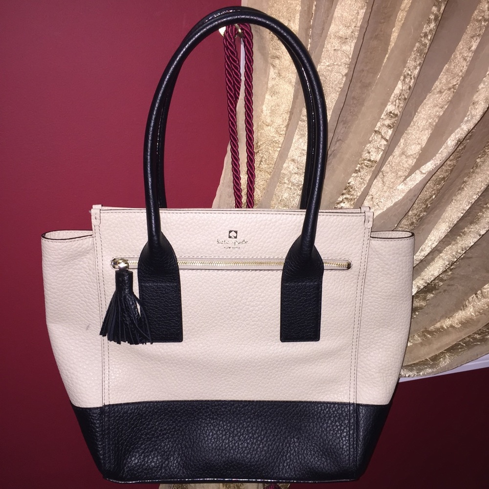 Kate spades tote bag