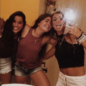 Meet your Posher, Rachel