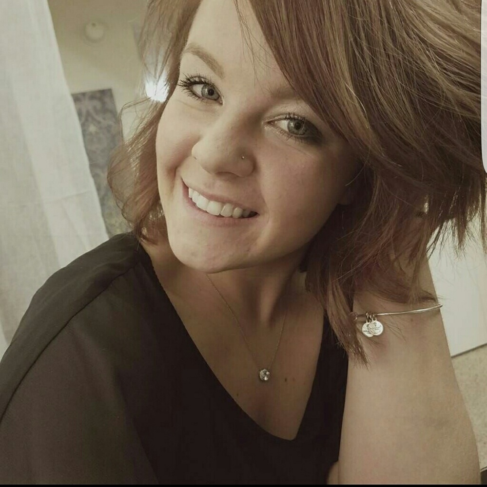 Meet your Posher, Marissa