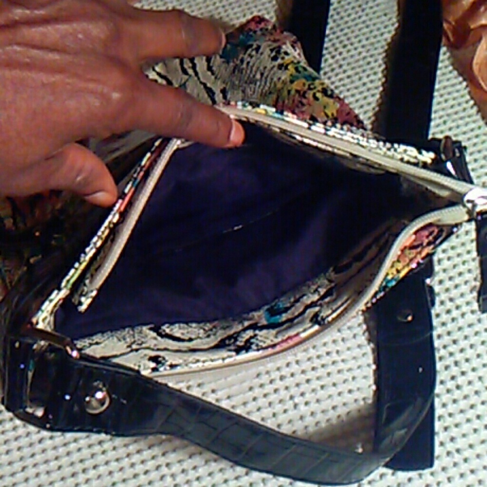 Multi-color Purse - Picture 3 of 4