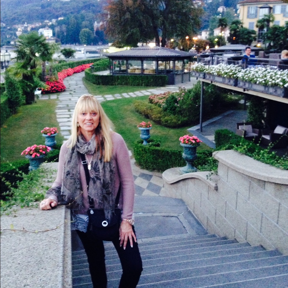 Meet your Posher, Maria