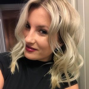 Meet your Posher, Megan