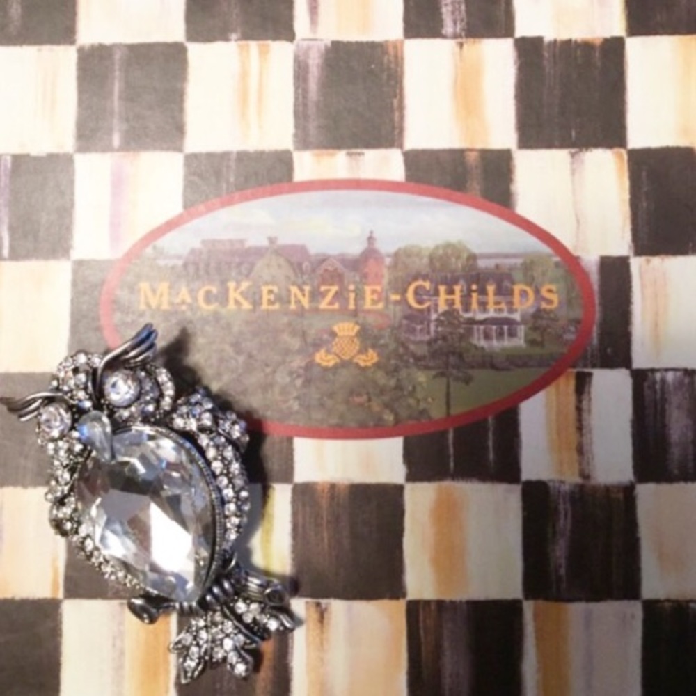 Mackenzie-Childs Owl Pin/ Pendant. NEW - Picture 2 of 5