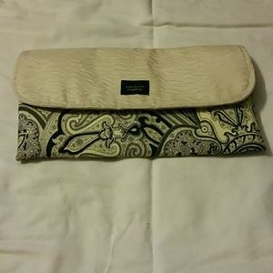 Fabric patterned clutch