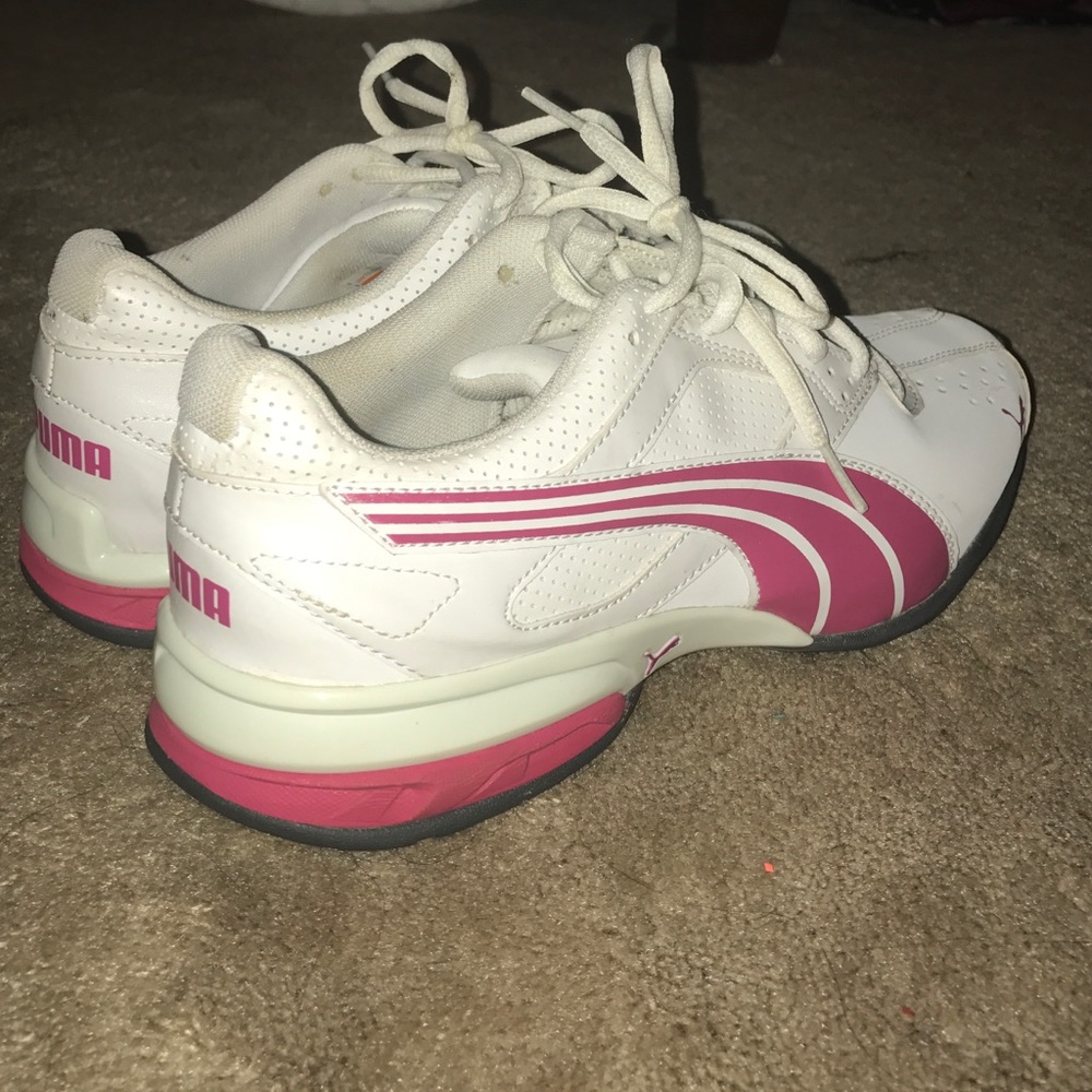 ✨one day price drop✨ brand new puma tennis shoes