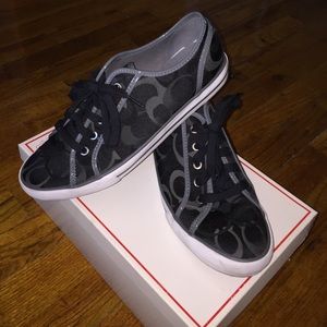 Women's coach shoes