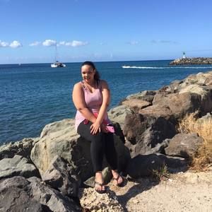 Meet your Posher, Mishea