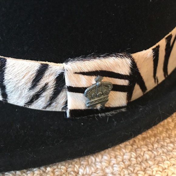 100% Wool Christys crown series hat. - Picture 2 of 4