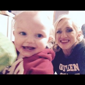 Meet your Posher, Andrea