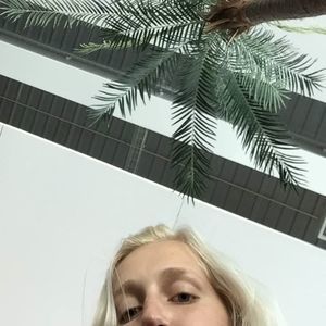 Meet your Posher, Adèle