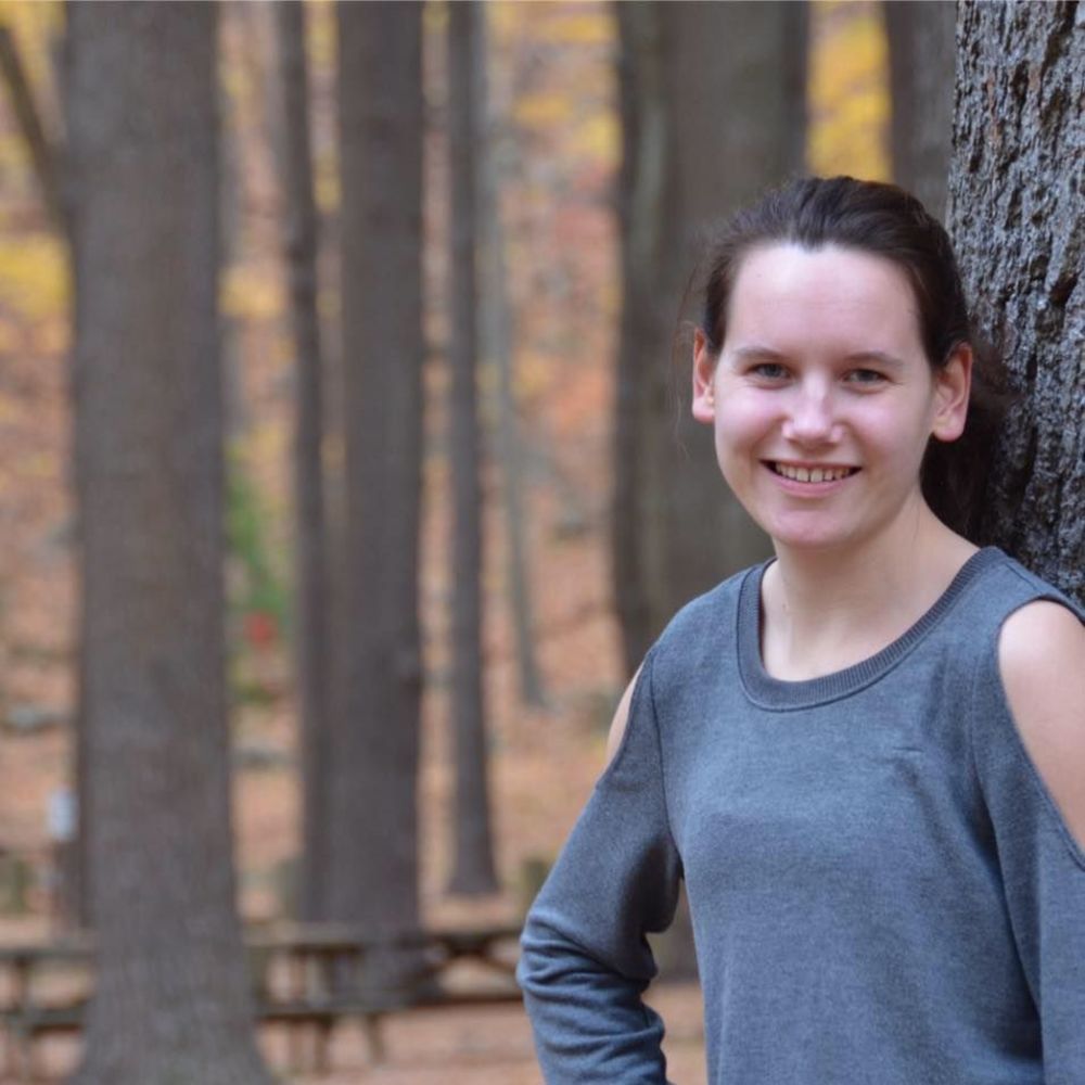 Meet your Posher, Kayla
