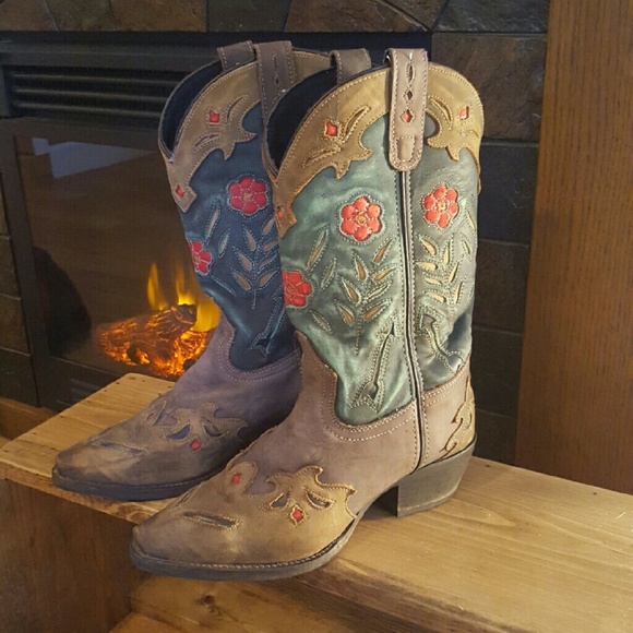 Laredo Shoes - Laredo Cowgirl Boots