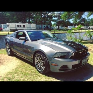 Meet your Posher, Jonathan