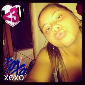 Meet your Posher, April