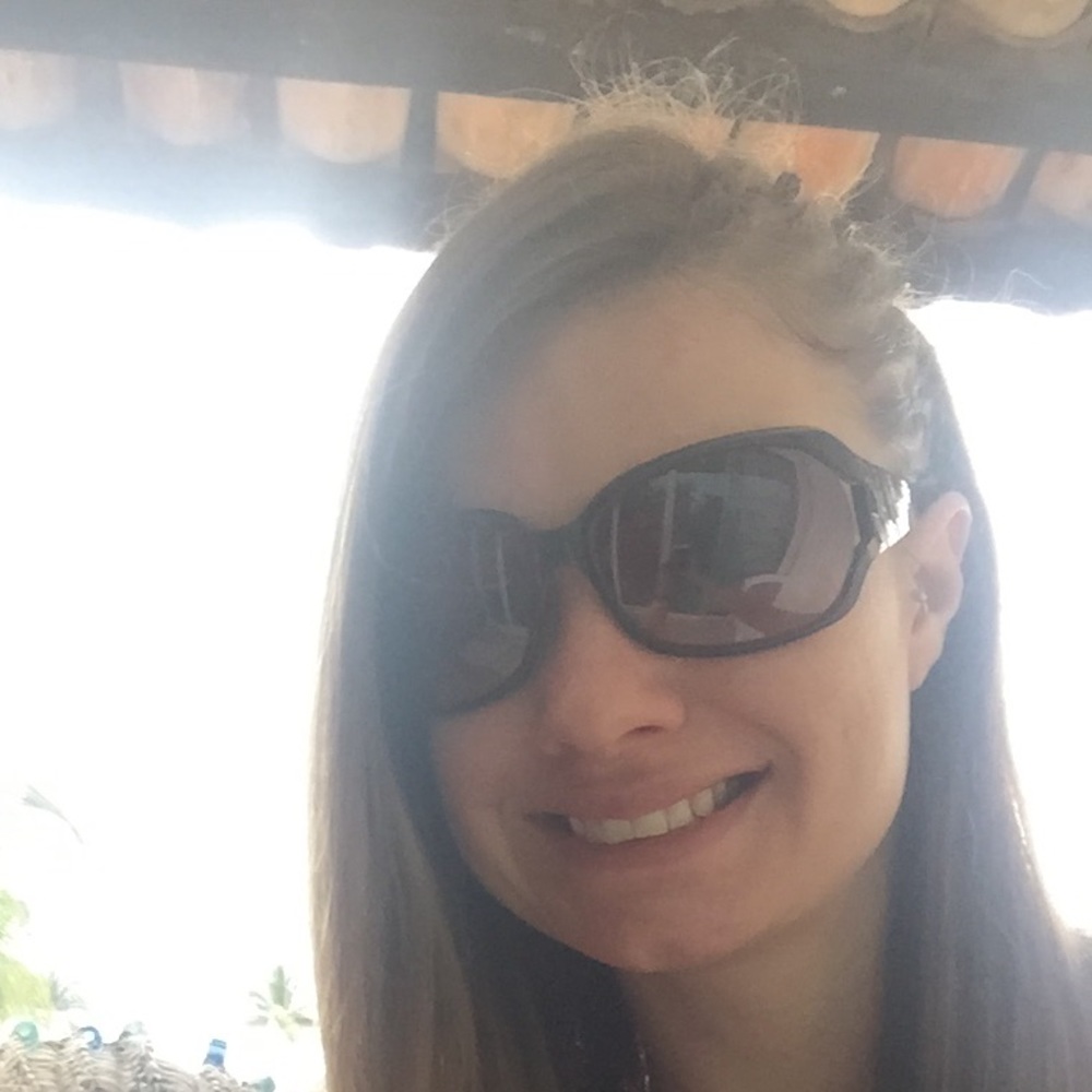 Meet your Posher, Kerri