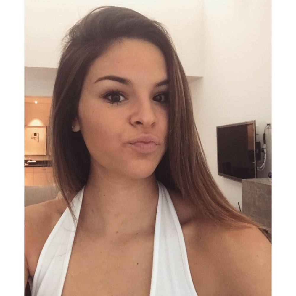 Meet your Posher, Christina