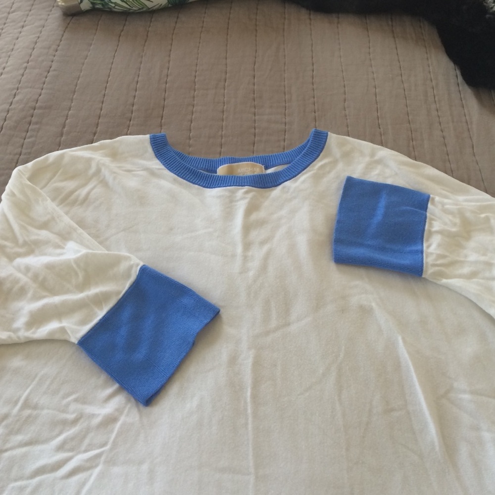 BLUE AND WHITE MICHEAL KORS SWEATER