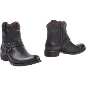 Keb black leather zip ankle boots