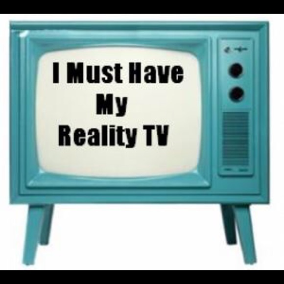 💜Meet Your Posher💜@hidethebags - Picture 3 of 7