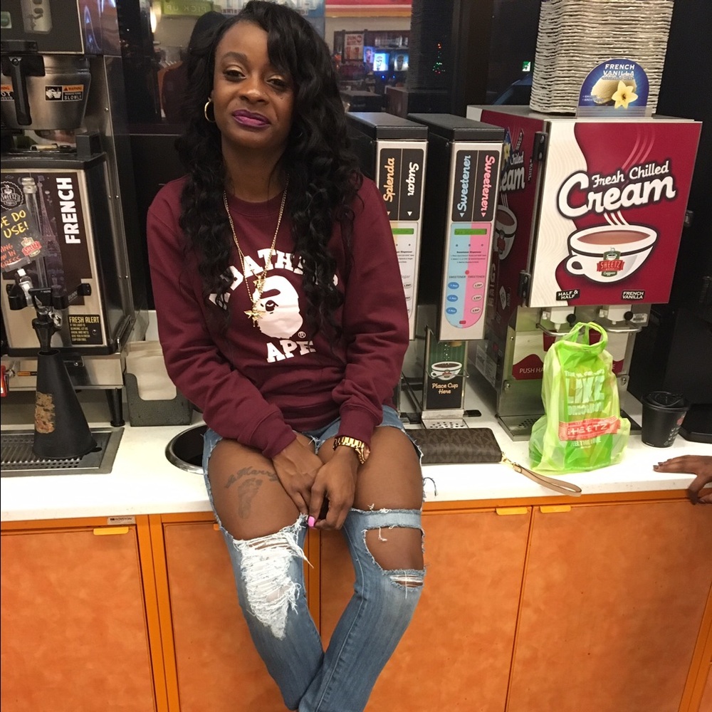 Meet your Posher, Jakwana