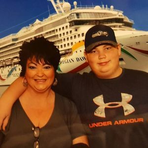 Meet your Posher, Shirleena