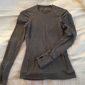 Rare pattern lululemon top!