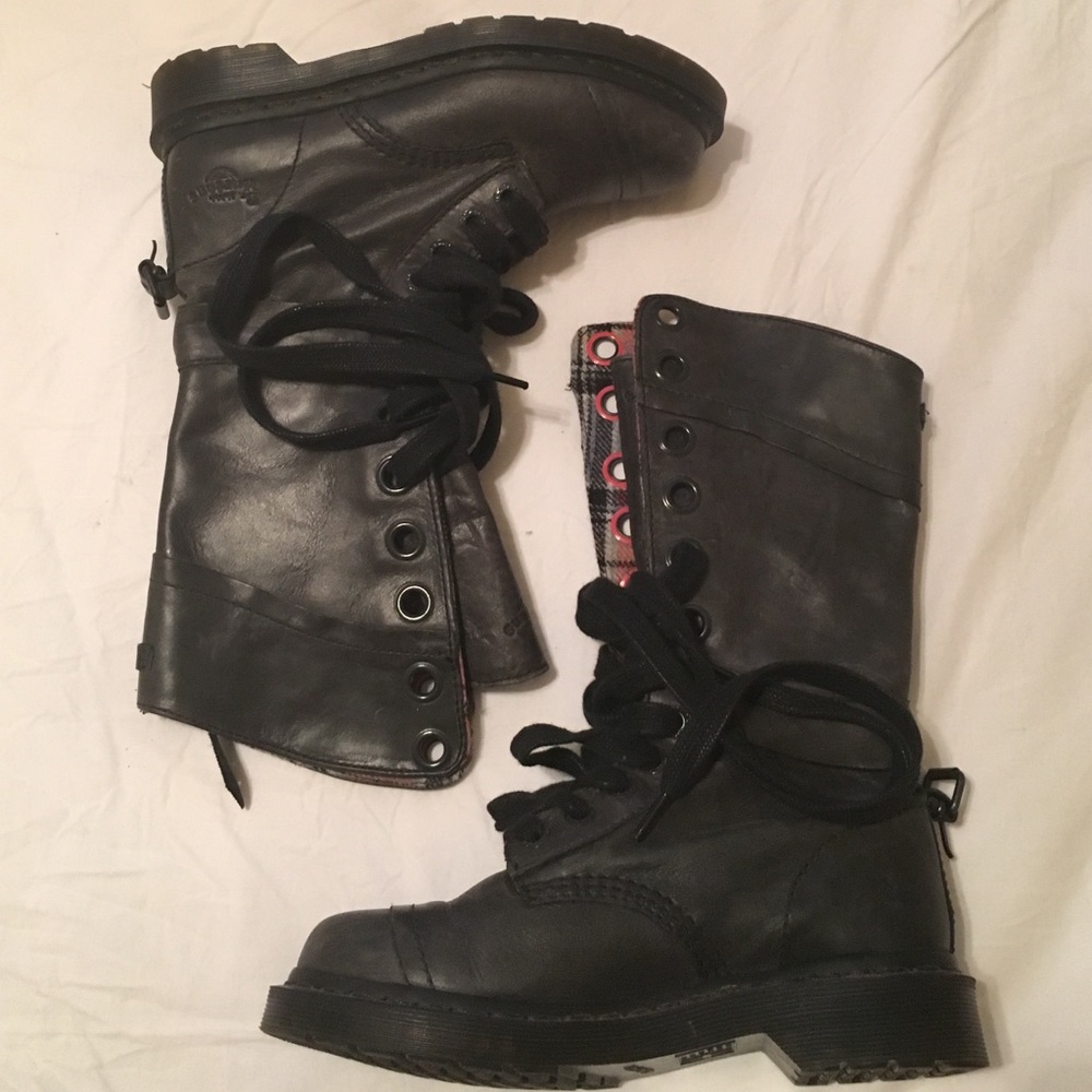 $$$SALE$$$ DR MARTEN 1914 TRIUMPH BOOT