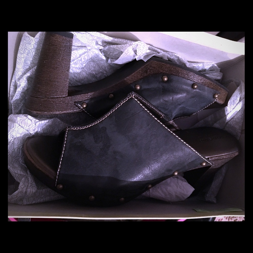 Sonoma leather shoes
