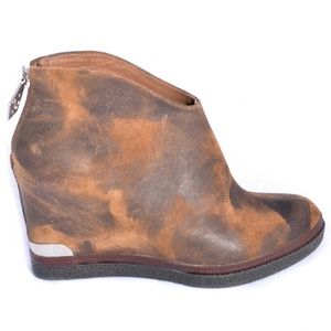 Dafne Boot Saddle