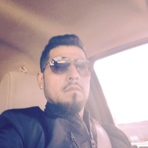 Meet your Posher, Emanuel