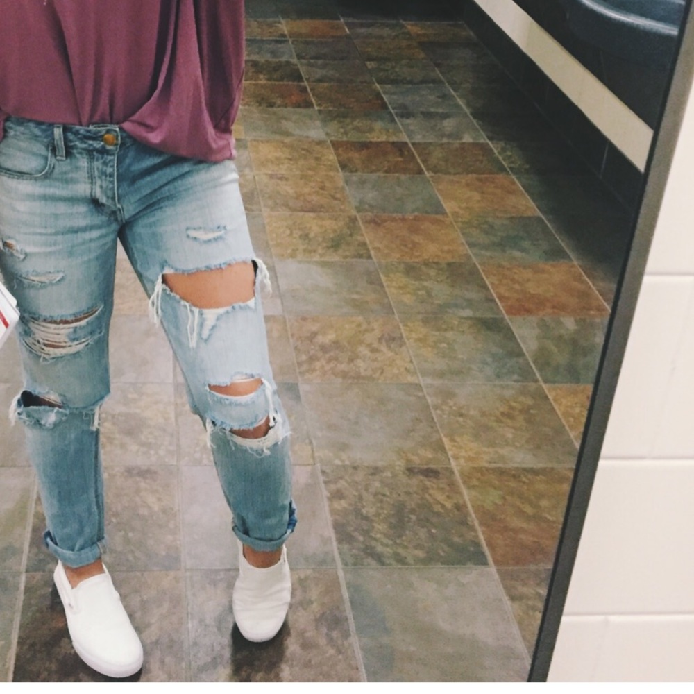 Ripped boyfriend jeans
