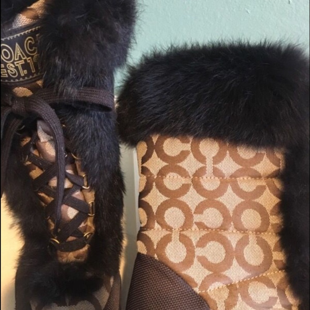 Authentic coach winter boots