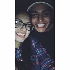 Meet your Posher, Nieves