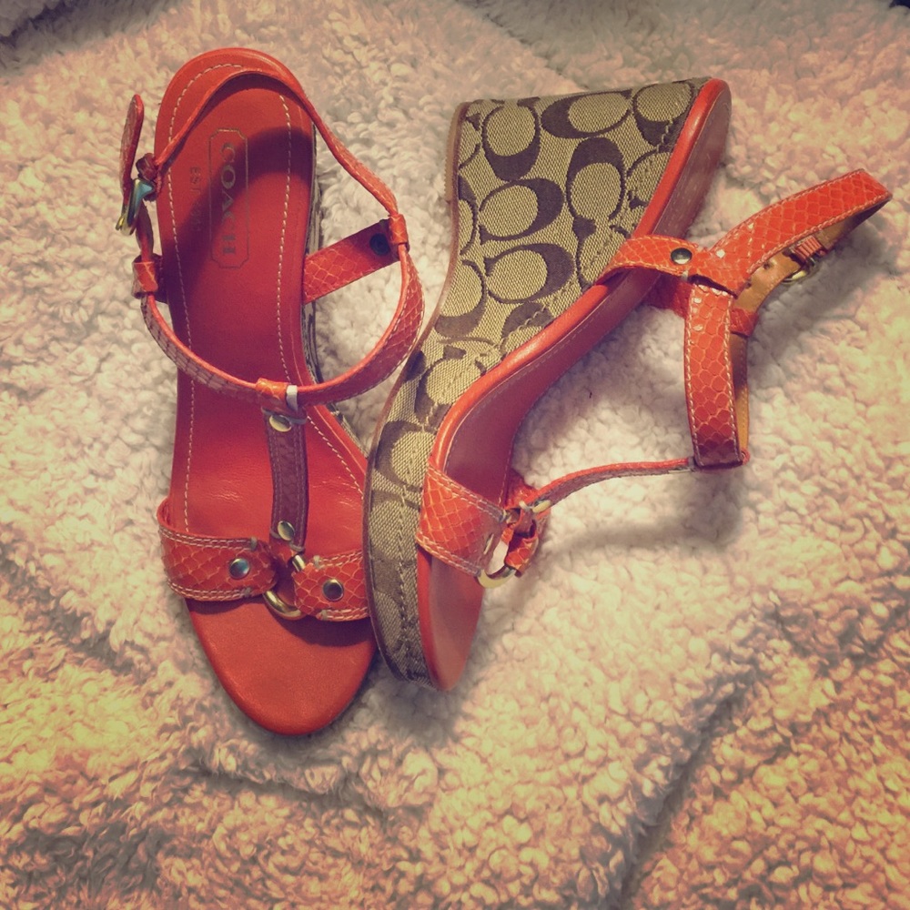 Coach Wedge size 7.5